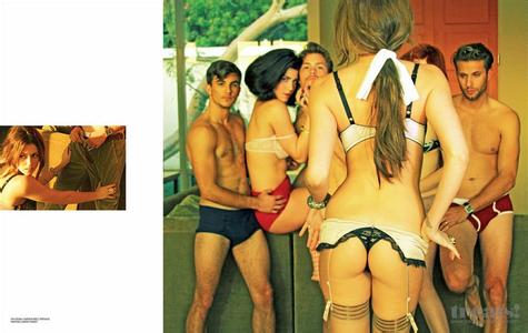 ����akk�˿˷�������Ƶ������һ��ְ��Ա������ɱ�帾���̾�...